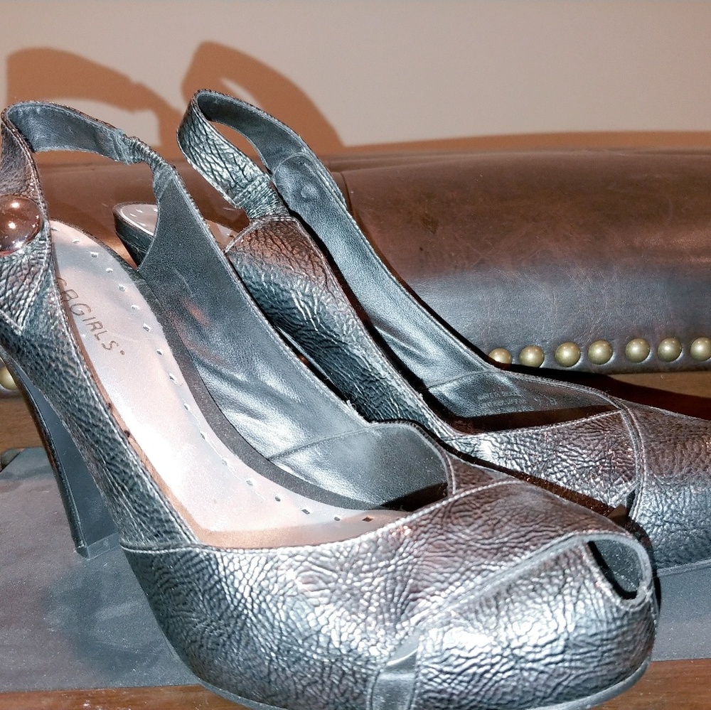Sling backs